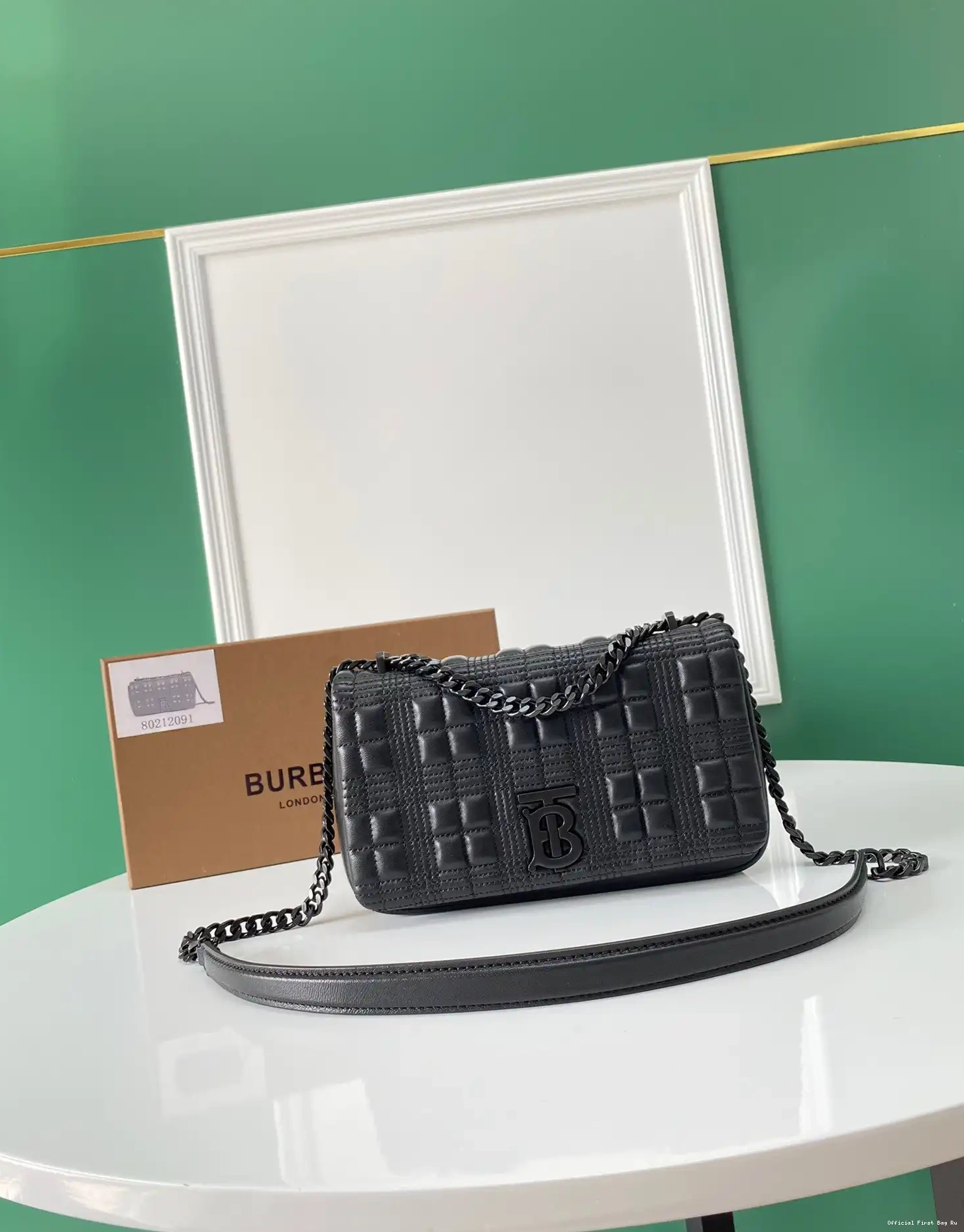 Official First Bag Ru SMALL BURBERRY Lola Bag 0606